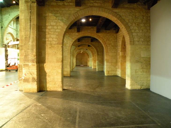  intérieur de l'entrepôt